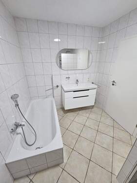 0008427f-6bdc-4c81-b63b-0cab3d5b0969.JPG - 