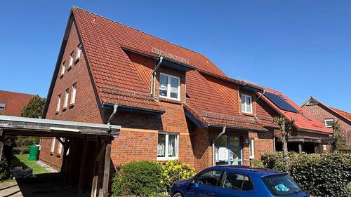 Hausansicht 2 - 3 Zimmer Etagenwohnung zum Kaufen in Schwerin