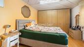 1. OG Schlafzimmer 1 - 