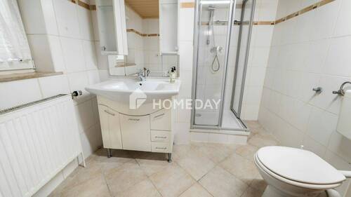 EG Souterrain Badezimmer 1 - 