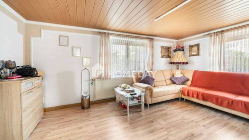 1. OG Wohnzimmer 1 - 7 Zimmer Mehrfamilienhaus, Wohnhaus zum Kaufen in Vohburg an der Donau