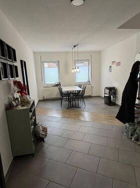 Wohn & Esszimmer im EG - 