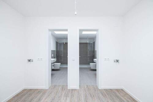 Best_Place_Schmiljanstraße_7_8_WE27_Bad-10 - 