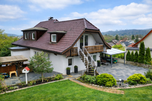 Hausansicht - 7 Zimmer Einfamilienhaus in Horn-Bad Meinberg