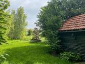 Garten mit Geräteschuppen - 