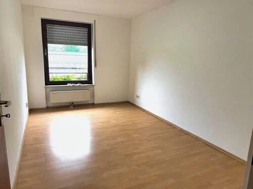 Zimmer 2 - 