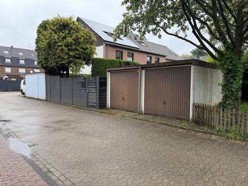 Garage - Reihenmittelhaus mit 135,00 m&sup2; in Krefeld zum Kaufen