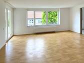 Wohnzimmer - 2 Zimmer Etagenwohnung in Villingen-Schwenningen