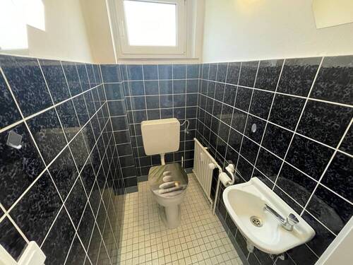 separates WC - 