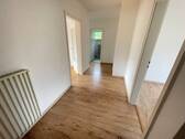 Flur - Etagenwohnung mit 73,00 m² in Schortens zum Kaufen