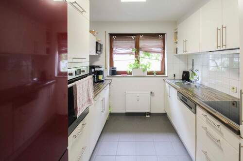 Küche - Etagenwohnung mit 74,40 m² in Schorndorf zum Kaufen