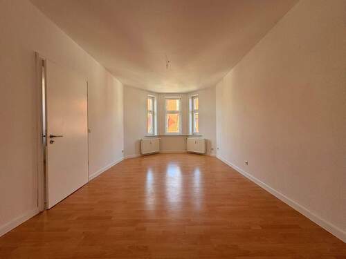 Wohnzimmer - Etagenwohnung mit 62,00 m&sup2; in Magdeburg zur Miete