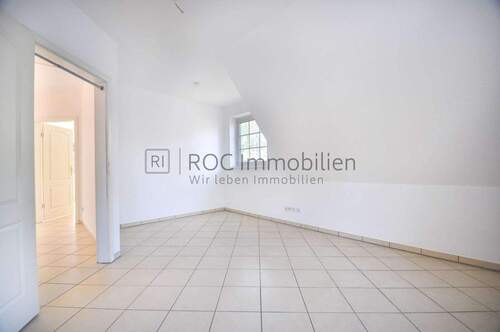 Großes Kinderzimmer Dachgeschoss I - 