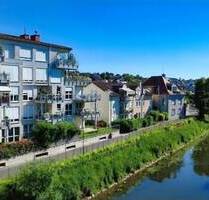 Komfortable Wohnung in zentraler Lage von Bad Vilbel mit Aufzug und Nidda-Blick