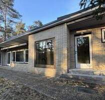 Traumhafter Bungalow im Grünen - 549.000,00&nbsp;EUR Kaufpreis, ca.&nbsp; 216,40&nbsp;m&sup2;&nbsp;Wohnfl&auml;che in Hamburg (PLZ: 21149) Neugraben-Fischbek