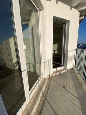 Balkon - Etagenwohnung mit 52,00 m&sup2; in Stralsund zur Miete