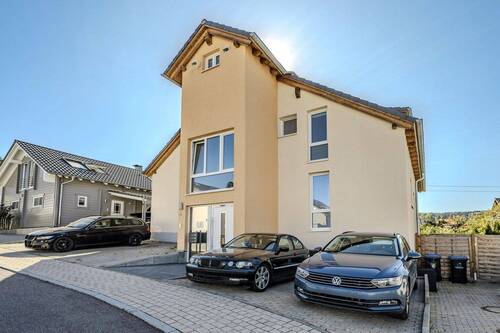 Bild 2 - 5 Zimmer Etagenwohnung zum Kaufen in Weil der Stadt