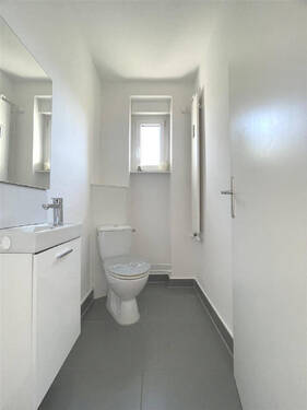 WC - 