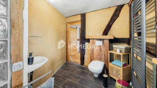 EG Badezimmer 1 2 - 