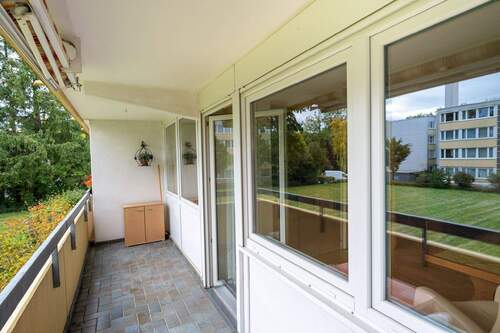 Balkon - 3 Zimmer Etagenwohnung in München