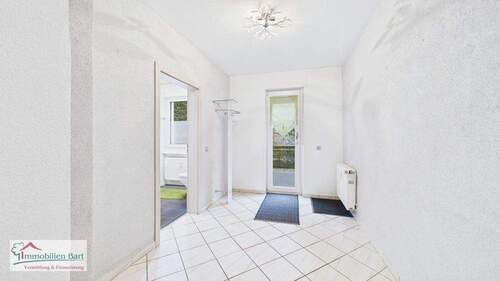 EG - Diele-Garderobe - 6 Zimmer Einfamilienhaus zum Kaufen in Merzig