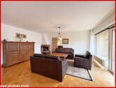 Wohnzimmer im Erdgeschoss - 
