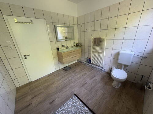 Bad/Dusche 1 im EG - 