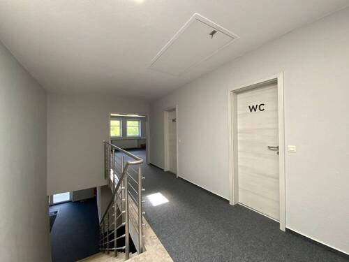 Flur OG/ WC`s - 