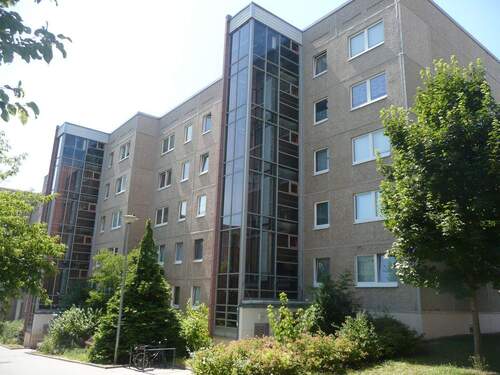 Außenansicht - 3 Zimmer Etagenwohnung zur Miete in Erfurt