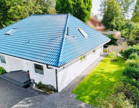 Luftbild - Einfamilienhaus mit 240,00 m&sup2; in Hambühren zum Kaufen