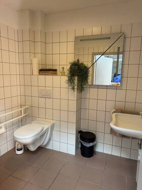 WC - 