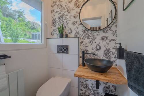 Gäste-WC 1.OG - 