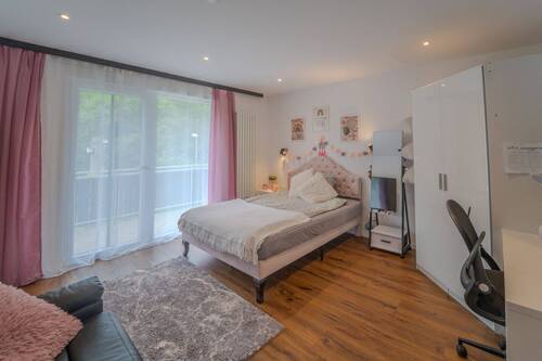 Schlafzimmer 1.OG - 