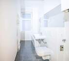 Badezimmer - 3 Zimmer Etagenwohnung zum Kaufen in Berlin