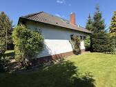 Straßenansicht/ Ost - 4 Zimmer Einfamilienhaus zum Kaufen in Jever