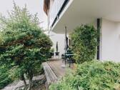 Blick auf die Terrasse - 