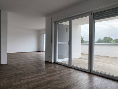 Essen - Lichtdurchflutetes Dachgeschoss mit XL Terrasse zur Miete - Wohnen über den Dächern am alten Hessenbach