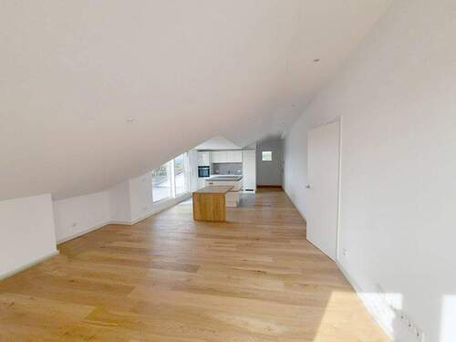 Wohnbereich Richtung Küche - 