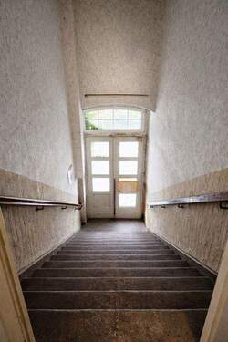 Eingang - 1 Zimmer Mehrfamilienhaus, Wohnhaus in Emden