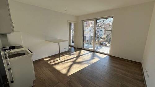 Wohn- und Esszimmer - Etagenwohnung mit 40,00 m&sup2; in Dresden zur Miete