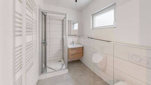 Badezimmer UG - 
