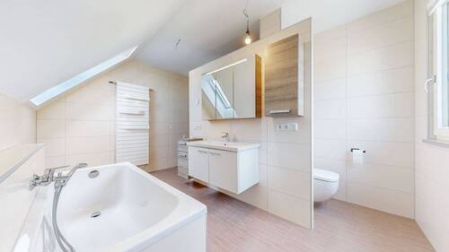 Badezimmer OG - Einfamilienhaus mit 137,00 m&sup2; in Gollhofen zum Kaufen