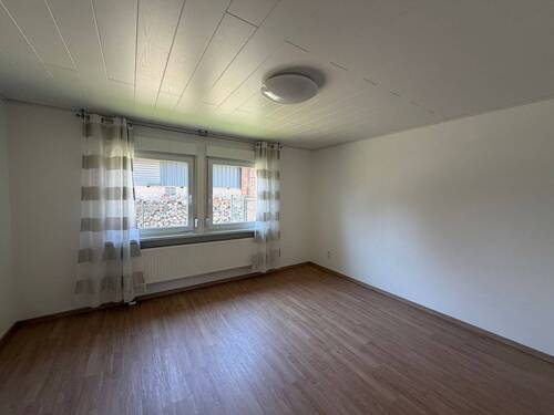 Schlafzimmer 2 EG - 5 Zimmer Einfamilienhaus in Wunstorf / Mesmerode