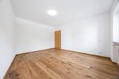 Schlafzimmer weitere Ansicht - 3 Zimmer Etagenwohnung in Landshut