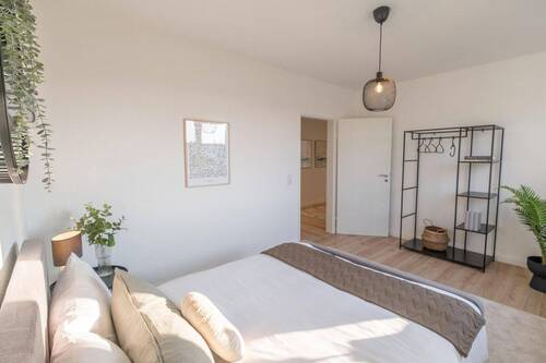 Bild 2 - 3 Zimmer Etagenwohnung zum Kaufen in Oldenburg