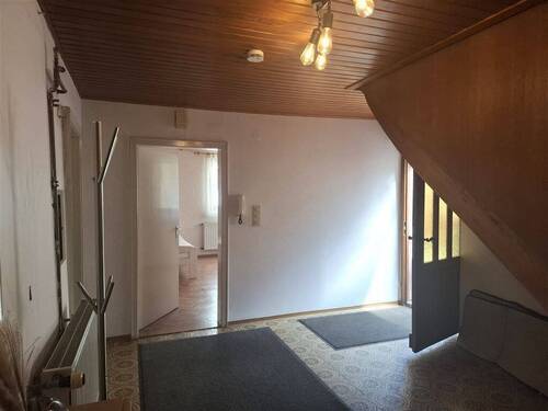 Eingangsbereich Erdgeschoss - Einfamilienhaus mit 234,90 m&sup2; in Thüngersheim zum Kaufen