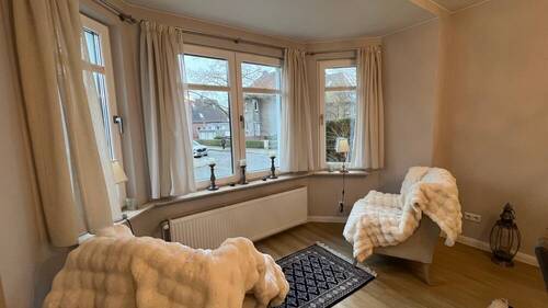 Kuschelecke im Erker EG - 