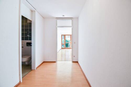 Diele - Etagenwohnung mit 50,70 m² in Fürstenfeldbruck zum Kaufen