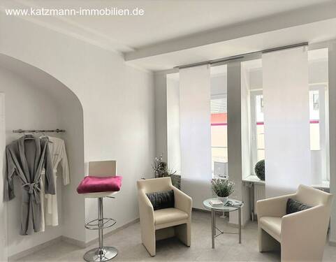 Behandlungsraum 1 (Wartebereich) - 