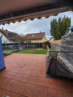 Terrasse mit Garten - 